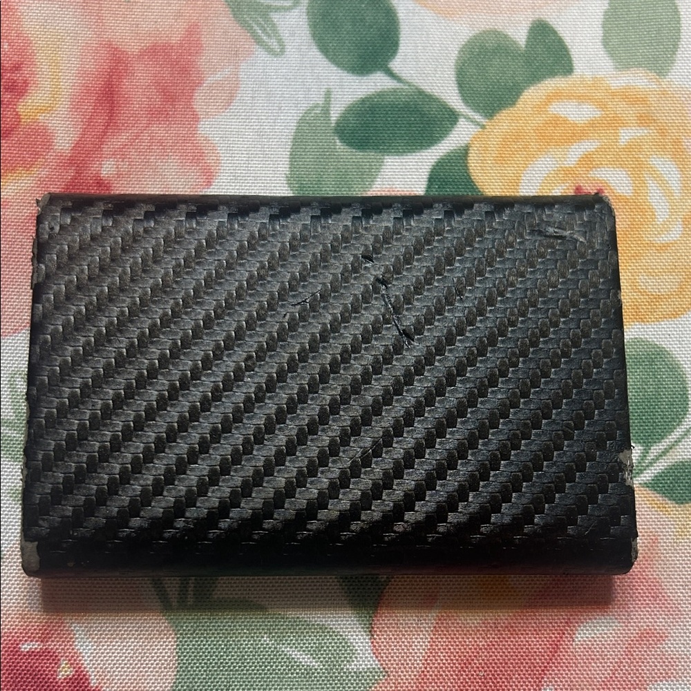 Black Carbon Fiber Magnetic Card Wallet Sangati Berga - Picture 2 of 5